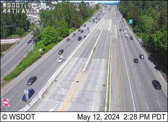 I-5: 44th Ave W