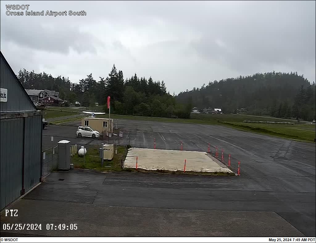 Traffic Cam Orcas Island Airport South