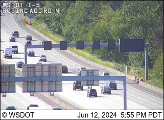 Traffic Cam I-5 at MP 158: Boeing Access Rd North