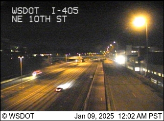 I-405 at MP 13.9: NE 10th St