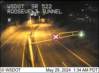 Traffic Cam SR 522 at MP 0.4: Roosevelt Tunnel