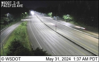 Traffic Cam I-5 at MP 107.2: Pacific Ave (Olympia)