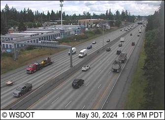 Traffic Cam I-5 at MP 125.2: New York Ave