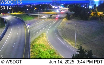Camera 1267: I-5 at MP 0.5: SR 14 Interchange